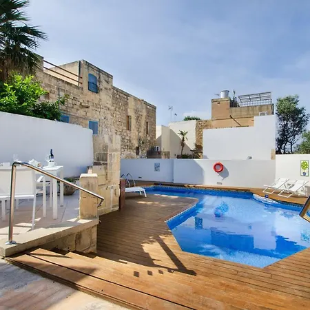 Authentic Country W/ Incredible Garden + Pool וילה Xagħra